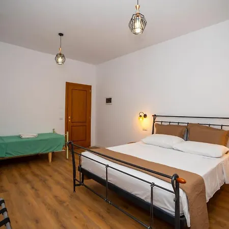 Veni I Gjyshit Hotel 4*